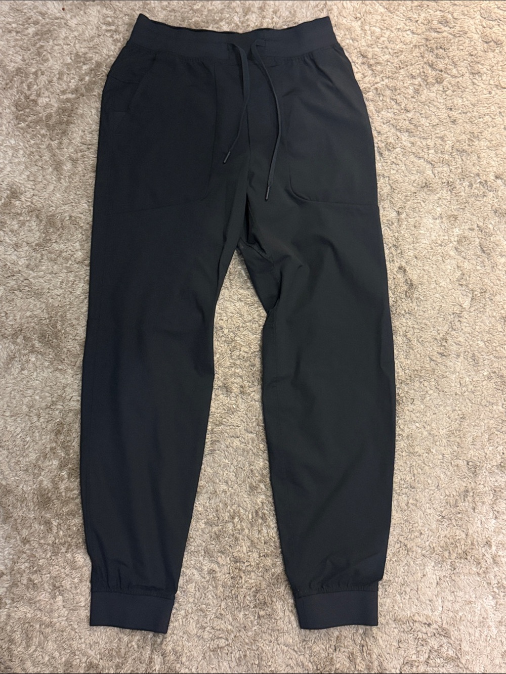 Men's Lululemon Charcoal Drawstring Jogger Pants (size Medium)